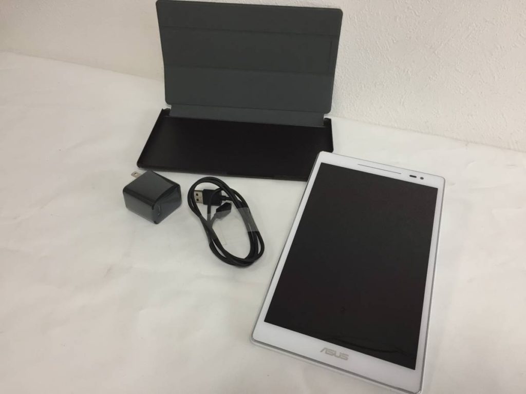 大和市タブレットの出張買取！ASUS ZenPad 7.0 P00A ホワイト タブレット Android 16Gを買取しました！